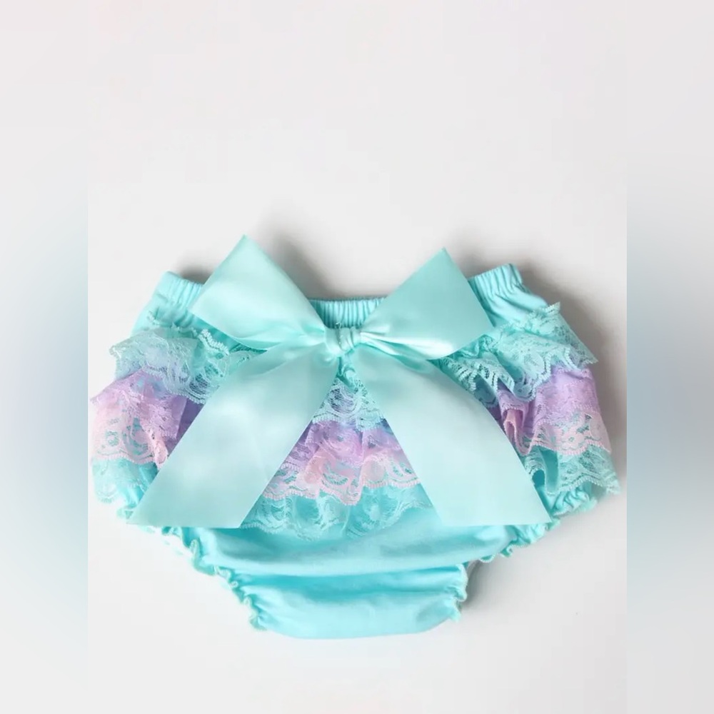 Baby Bloomer size 6-9 Months